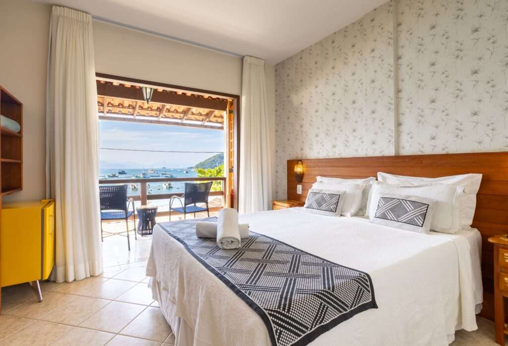 Quarto Duplo Vista Mar Varanda (16)