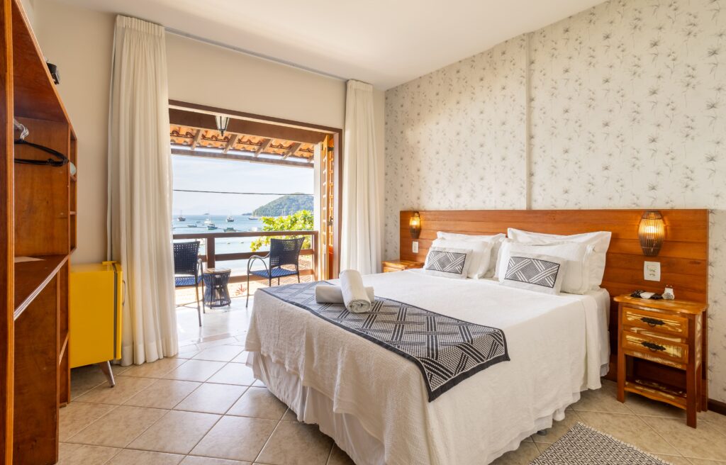 Quarto Duplo Vista Mar Varanda (18)