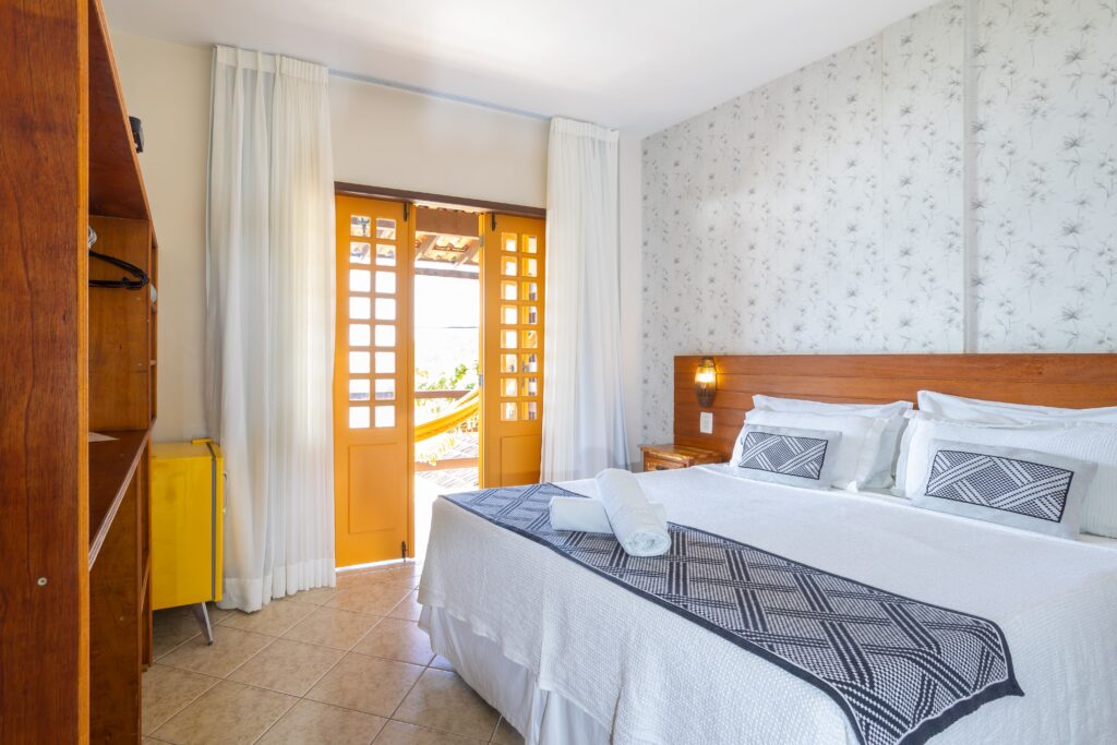 Quarto Duplo Vista Mar Varanda (21)