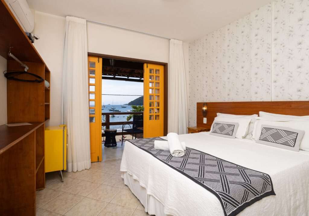 Quarto Duplo Vista Mar Varanda (7)